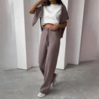 Elegant Cashmere Set for Ultimate Comfort
